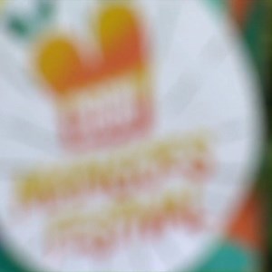 Natikman mo na ba ang ipinagmamalaking "mango sago" ng Cebu? Kamakailan, ipinagdiwang sa Lapu-Lapu City ang kauna-unahang "Cebu Mangoes Festival" at bida sa okasyon ang higanteng mango sago. | ABS-CBN News