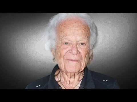 Jean-François Michael is now over 80 years old and his life is sad.