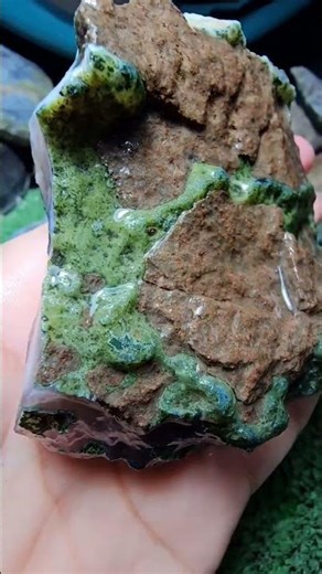 “Ancient Rocks Hiding Real Gemstone Agate Stones Worth Fortune! 💰” #youtubeshorts #gemstones