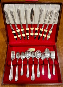 ONEIDA Wm.a.rogers Paramount Pattern Vintage Flatware Set of 50/art Deco/original Wood Box (14.5-10.5-3”) - Etsy
