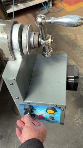 Power Feed / Automatico para fresadora, primeiro com extensão opcional no eixo X.