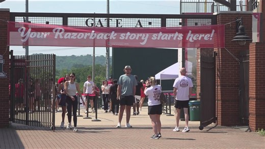 Latest News | Fayetteville businesses feel rush of U of A move-in weekend