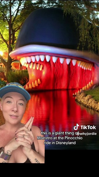 Exploring Submechanophobia with Terrifying Disney Whale Rides