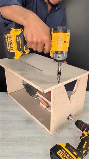 How to make an amazing wood cutter table from an angel grinder
