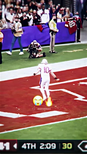 Mac Jones teaching Mahomes how to griddy 😭✌️ | mac jones