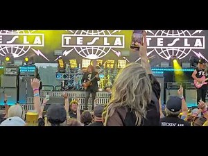 Tesla - Signs live at Northern Lights Casino, Walker, Minnesota! July 2025