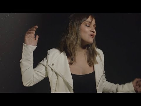 Oh Holy Night/ Oh Noche Santa (Mariah Carey's Version in Spanish)- Rosa Rodriguez V.