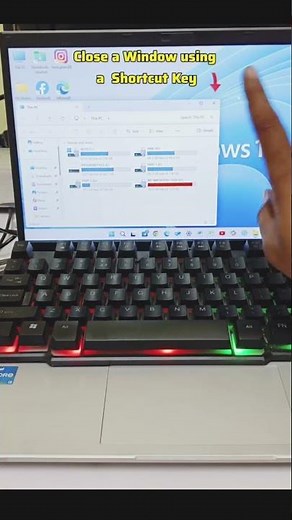 desktop close window shortcut keys#WindowsShortcuts #TechHacks #KeyboardShortcuts #Productivity