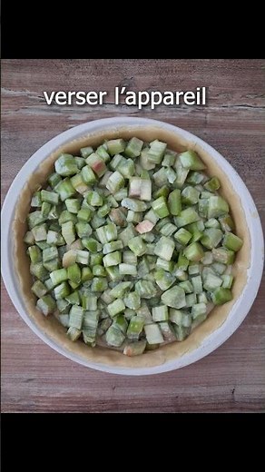 tarte à la rhubarbe #latelierdescarlett #tarterhubarbe #gâteau #rhubarbpie