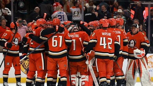 Ducks Climb Into Division Lead With Another Dramatic Win