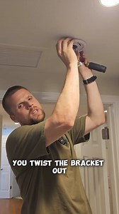 🫡 How to change a smoke detector and stop that beeping for good! #handyman #electrician #howto | Mechanically Plumbing