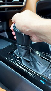 ON THE ROAD | #MSSundayDrive The once-dominant midsize sedan...