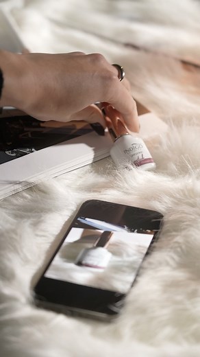 #IndigoGirls, dziś BLACK FRIDAY! 🖤 💥 Jakie promocje przygotowaliśmy z tej okazji? 3 1 na lakiery hybrydowe, bazy i topy. W tym baza proteinowa, którą wszystkie uwielbiacie! 🤍 3 1 na żele UV 2 1 na kremy i balsamy Zestaw MIGOTEK TipTop w obniżonej cenie Ale to nie wszystko! ❤️‍🔥 W promocji znajdziesz także produkty marki HEDONISTA 2 1 błyszczyki i pomadki 2 1 pędzle do makijażu Rozświetlacz 100 ml w obniżonej cenie 119 zł zamiast 149 zł ✨ Dodatkowo, jeśli zrobisz największe zakupy otrzymasz o