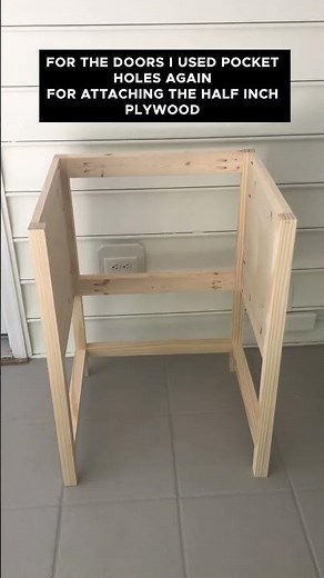 DIY Bathroom Vanity #bathroommakeover