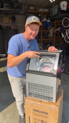 Never run out of ice again! ❄️ Our high-output ice maker produces up to 80 lbs per day, compact enough to fit anywhere. Grab fresh ice anytime — perfect for home or parties. 壟  Special Offer: CY15 | Kismile | Facebook