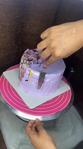 Edible floral print cake decoration 💜 . . #bakedbyrobayet #floralprint | Baked By Robayet