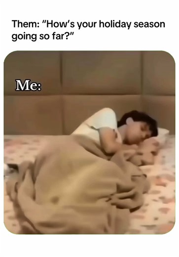 This flu is really trying to ruin the holiday vibes… 🤧🎄 If you’re sick while everyone else is celebrating, here are a few gentle reminders: ✨ Rest without guilt ✨ Lower holiday expectations ✨ Stay connected in small ways (texts/FaceTime) ✨ Do cozy, comforting activities ✨ Be kind to yourself Take care of your body and your mind this holiday/flu season! 💚 #flu #sick #badtiming #holidays #mentalhealthmatters