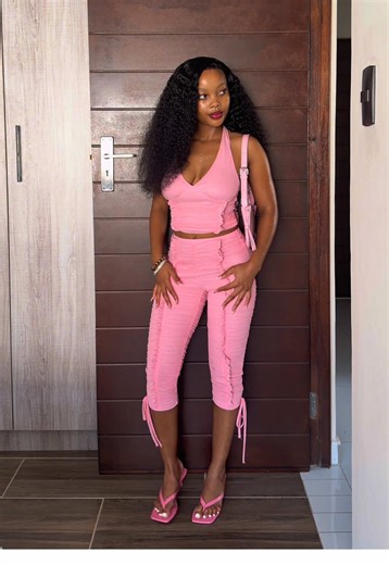 Elevate Your Style with a Pink Obsession 💖