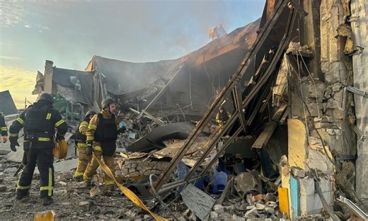 Trump threatens to abandon Ukraine peace efforts unless deal reached ‘very shortly’