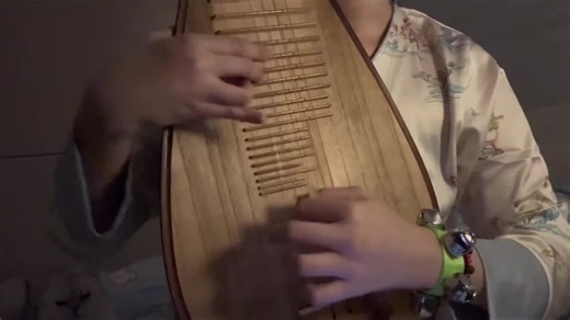 Explore the Pipa: An Intricate Chinese Musical Instrument
