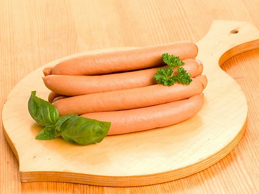 How Long to Boil Hot Dogs: Expert Tips