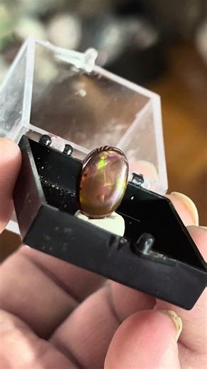 Stunning fire agate #crystals #viral #crystalshop #gemstone #jewelry