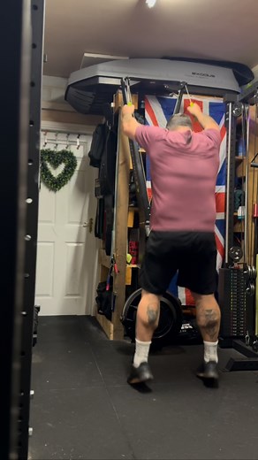 The weight on weight off, get fit get unfit cycle starts agains 😏😅 Just remember kids, it only takes 45 seconds of exercise to make a 45 second reel… work smarter not harder 😜 | Paul Spuggy Horsfall