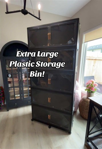Easy-Assemble 11 Quart 5-Tier Storage Bins