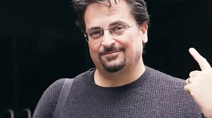 Cinematography Tip: How to Use a Gray Card to Get Proper Exposure