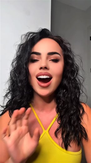 @linditaworld on Instagram: "#whistle #whistlenotes #technique #singing #sing #vocals HOW TO DO WHISTLE NOTES ? ❤️🥰🎤I got a few Dm’s asking me how I do my whistles… I did a quick vocal warm up in real time as a demonstration that it takes Vocal warmups to actually execute flawlessly! It’s like trying to drive 200mph soon as u start the engine- BIG NO!once those muscles get trained, the memory lasts ❤️ I hope this helps ❤️"