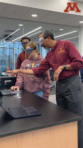 1.1K views · 17 reactions | Dean Alleyne and Associate Dean Blank dropped by the new Undergraduate Chemistry Teaching Labs this week, not as visitors, but as TAs! They traded in their office chairs for lab goggles to help out in a general chemistry class 離 | College of Science and Engineering, University of Minnesota | Facebook