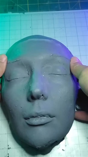 Short-term version of the snap cast process. I have a longer version. I'll probably do another verbal teaching video again. Let me know what yall think of these so I can make these videos more enjoyable. Thank you, @mx.jaxx, for the editing again #alienclay #smoothon ##resincast #moldmaking #lab | Rotten Rick FX