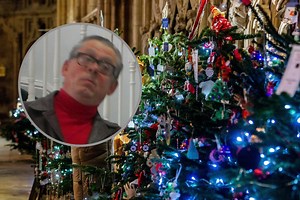 Watch Sheffield comedy icon John Shuttleworth's Christmas song and video
