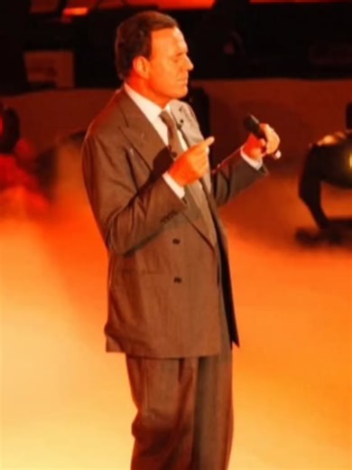 Julio Iglesias When I Need You Perteneciente al álbum Starry Night de 1990 #julioiglesias #baladasdelrecuerdo #fyp #whenineedyou #love