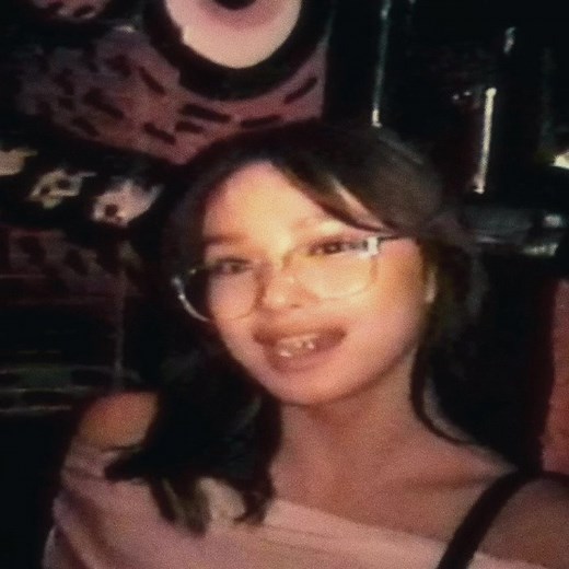 Kirsten Soch & Frances Nicole: VHS Aesthetic Film Photography