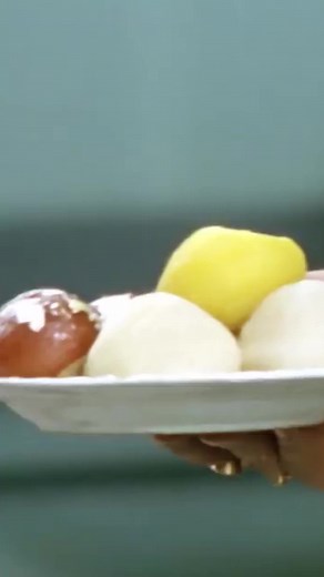 When a brother visits his sister's in-laws house for the first time. | Streer Maryaada | #streermaryaada #prosenjitchatterjee #sisterslove #love #relationship #family #drama #watchnow #goldenera #90s #reelkorbofeelkorbo #reels #reellife #reelinstagram #instadaily #iginstagram #igdaily #instagood #instareels #romantics #reelsviral #discoverpage | Angel Digital