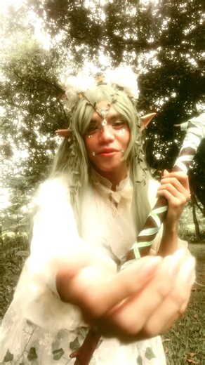 The forest elf 💚✨ #flowercrown #fairy #elf #fantasy #mostory #fairytale #fairycore