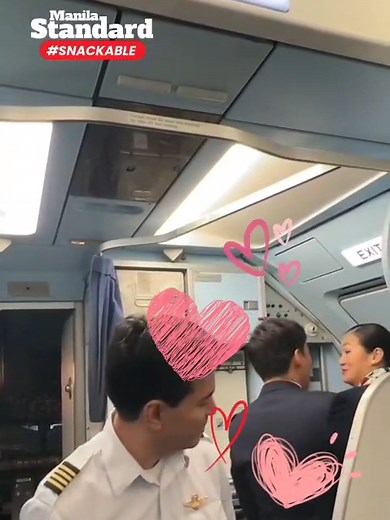 Heartwarming Moments Between Flight Attendants
