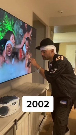 Voicemails Back in the Day: A Nostalgic Look at Millennial Communication