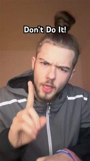 DONT DO IT! #memes #funny #comedy #humor #shorts #shortsvideo #fypage #fyp #fy #usa #fun #roblox