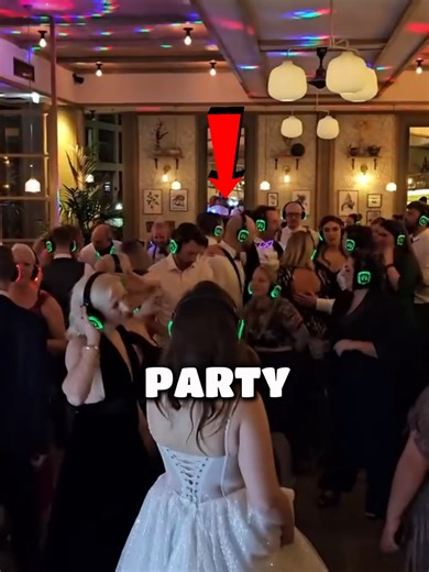 The Strangest Silent Party Experience