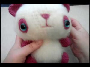 How to Crochet a fuzzy panda amigurumi