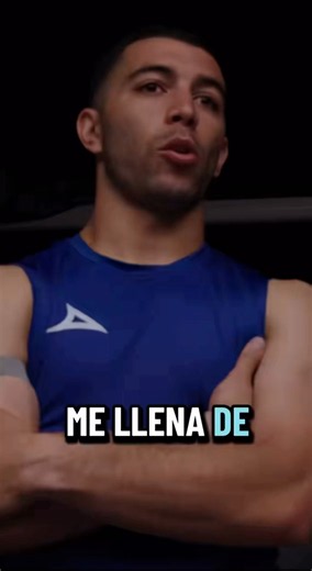 Lira de despide de Cruz az