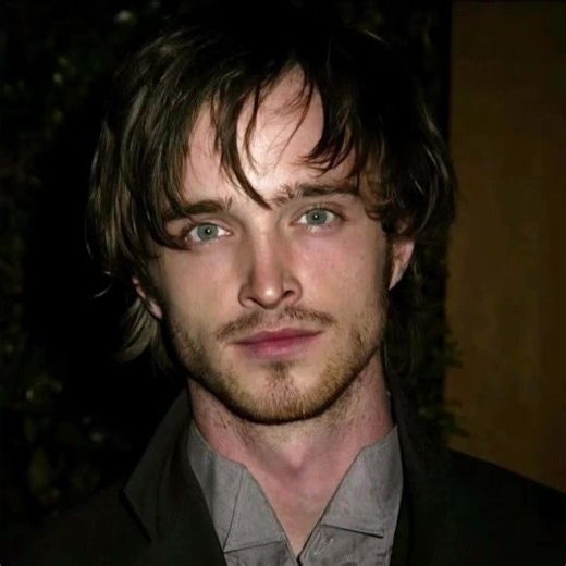 Re-Uploading and Error Correction in Editing