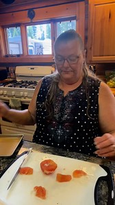 Freeze drying grapefruit. #Workingfromhome#workfromanywhere | Chanin Holdt | Facebook