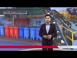 Nguy cơ xâm hại trẻ em trên trò chơi Roblox | Cụm tin quốc tế | VTV24