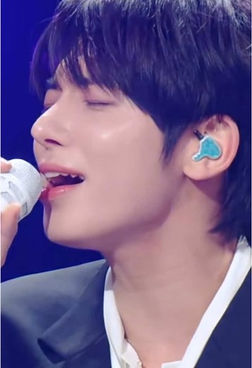 Love Story/Taylor Swift Cover by TXT Members | TOMORROW X TOGETHER