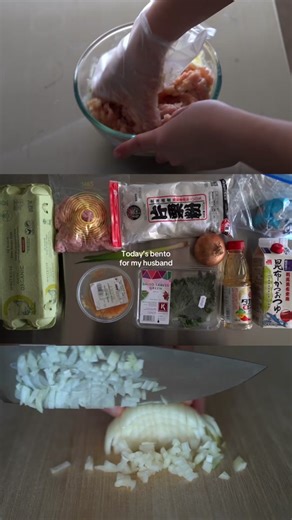 My very first bento in UK🍁 . . #bento #lunchbox #homecooking #japanesefood #packinglunch #bentoinspo #tiktokcooks #お弁当 #旦那弁当 #今日のお弁当 #おうちごはん #도시락