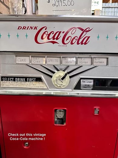 We’ve got a vintage Coca-Cola machine that’s ready to add some serious retro vibes to your space! Perfect for your man cave, game room, or just to show off to your friends! Who wouldn’t want to pop open an ice-cold Coke from this beauty? You’ll find it chilling in Booth 95, dealer number 786 on the Iowa aisle. Available now at the Phoenix North Brass Armadillo for just $2,995.00! #brassarmadillo #brassarmadilloantiquemall #vintage #fyp #marketplace #forsalebyowner #vintagefinds #cocacola #soda #