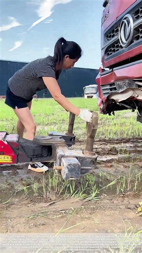 Mastering the Connection: Doubling the Haul with Single-Axle Ingenuity